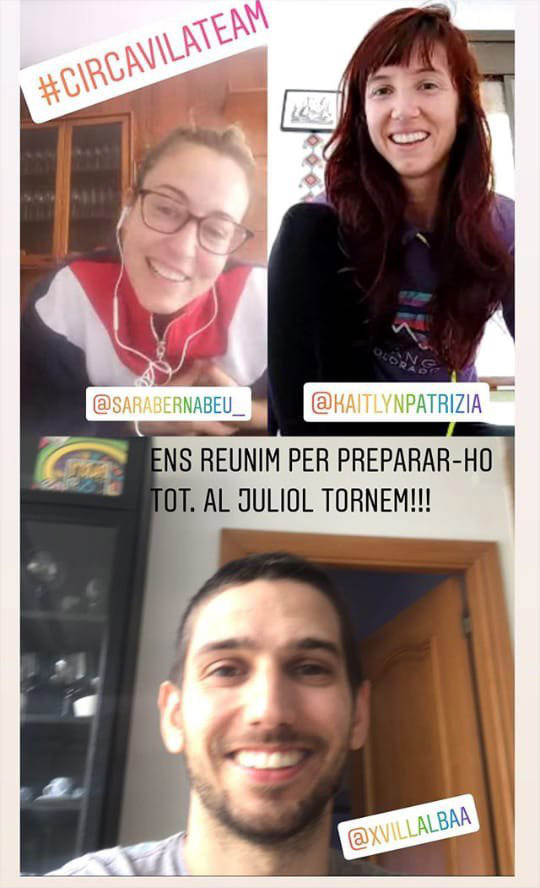 {{item.foto}}